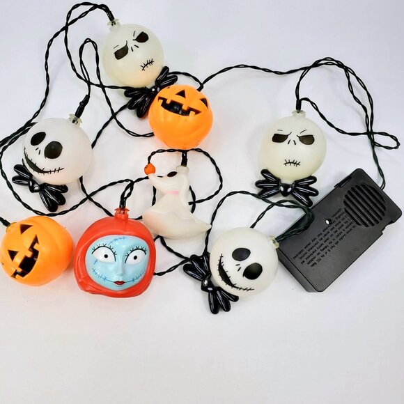 The Nightmare Before Christmas Disney Musical Indoor String Lights - Picture 1 of 6